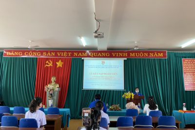 Đoàn trường THPT chuyên Nguyễn Du tổ chức chương trình kỷ niệm 91 năm ngày thành lập Đoàn TNCS Hồ Chí Minh (26/3/1931 – 26/3/2022) và Lễ Kết nạp đoàn viên – Lớp đoàn viên chào mừng Đại hội Đoàn các cấp nhiệm kỳ 2022 – 2027
