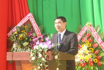 Trường THPT chuyên Nguyễn Du khai giảng năm học 2017-2018